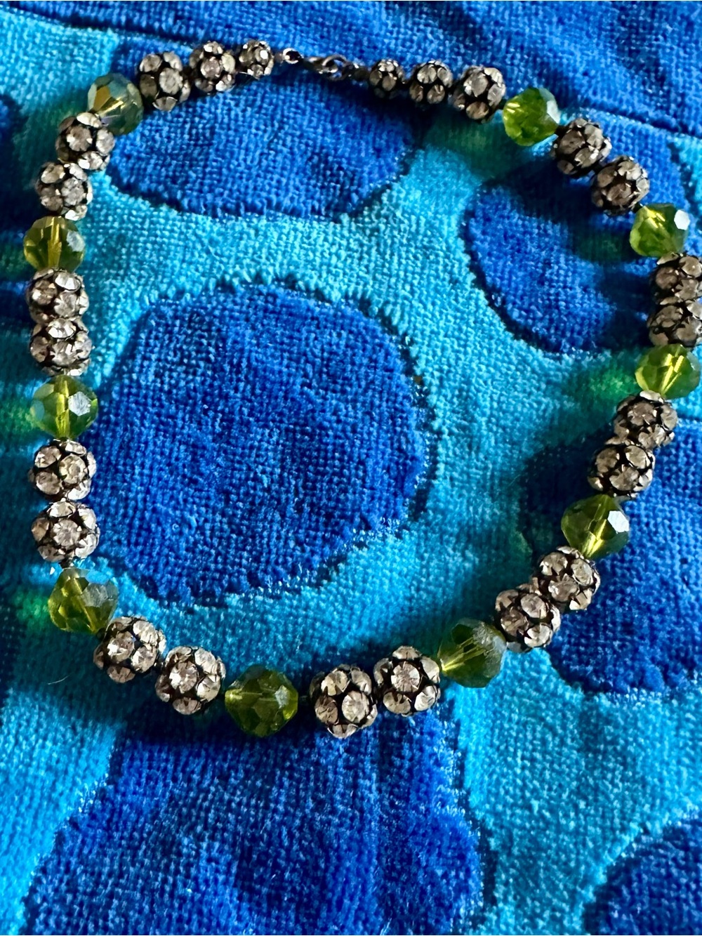 Crystal & Olive Green Beaded Women's Necklace choker style